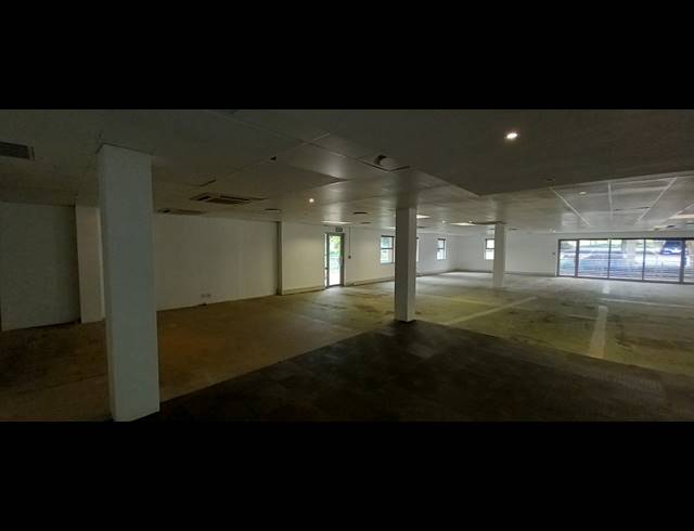 406M² OFFICE TO LET IN WOODMEAD